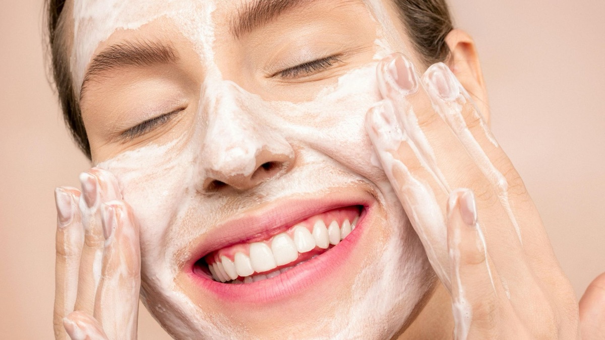 The 5 Best Drugstore Skincare Brands