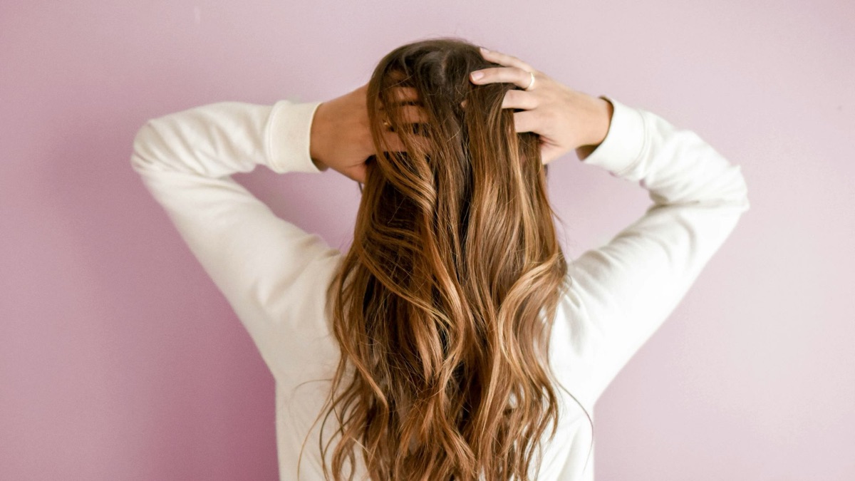 5 Reasons Your Hair Is Always Oily